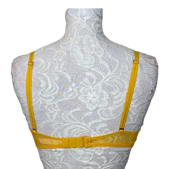 PINK Victoria's Secret Date Push Up Bra Women 32D Adds one cup size - Picture 7 of 9